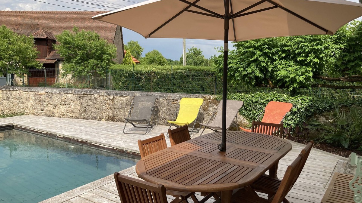 Tourtoirac House | Perigordian house,quiet,and ECOLOGICAL PRIVATE SWIMMING POOL natural water, WIFI