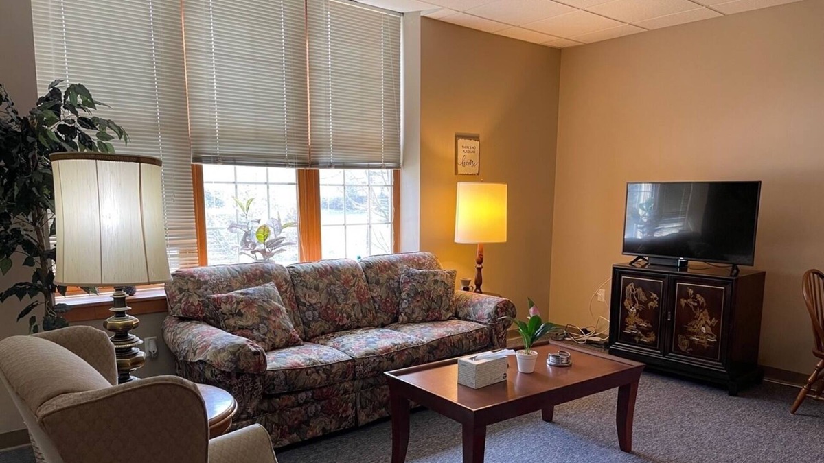 New Kensington Apartment | Pershing Heights 103