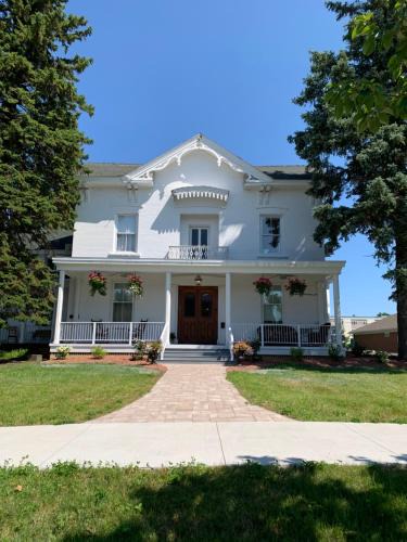 Potsdam Hotel | Pert House