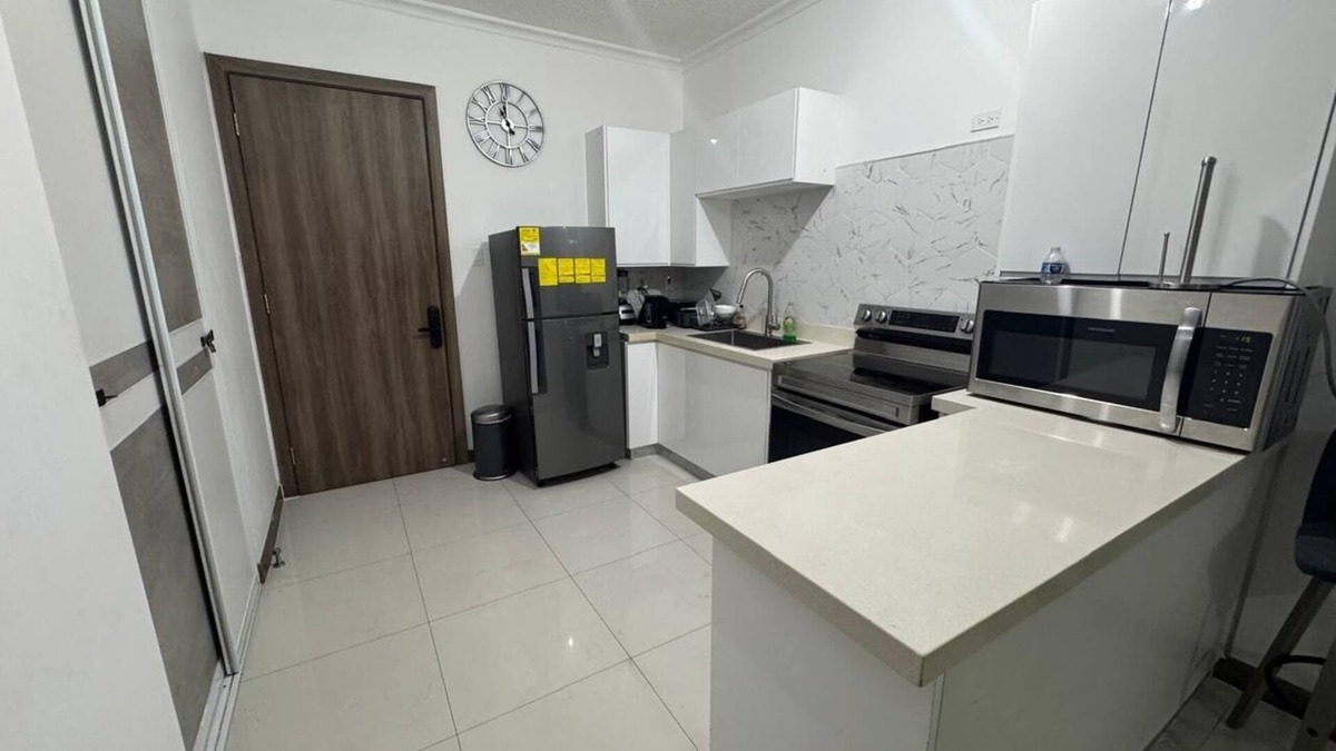 Port Antonio House | Pet friendly 1 bedroom fosters home in Port antonio with WiFi