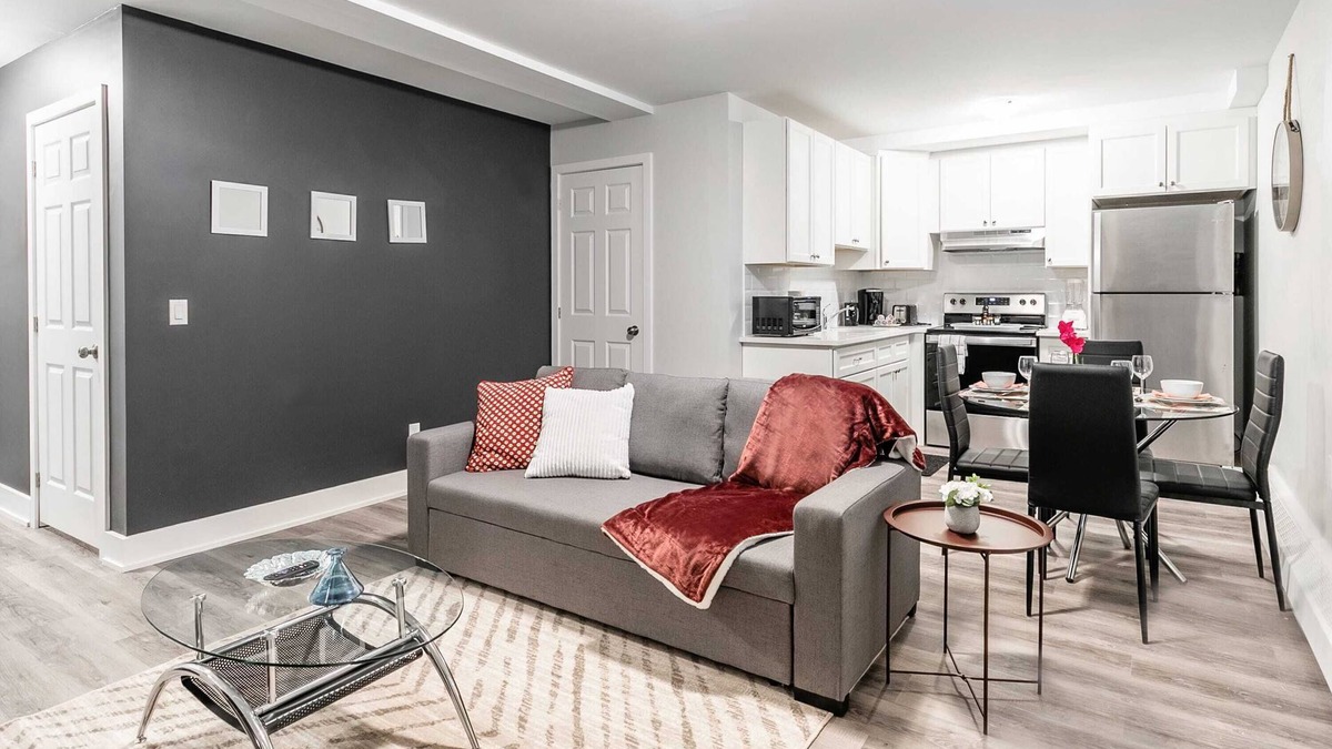 Central Hamilton Apartment | Pet-friendly 1BR Basement Condo—James Street North