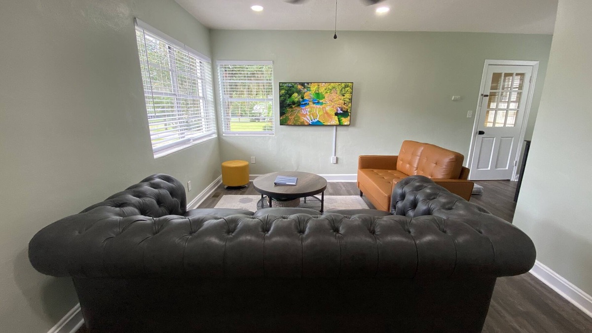 Fort King District House | Pet friendly 2-bdrm home minutes from the square