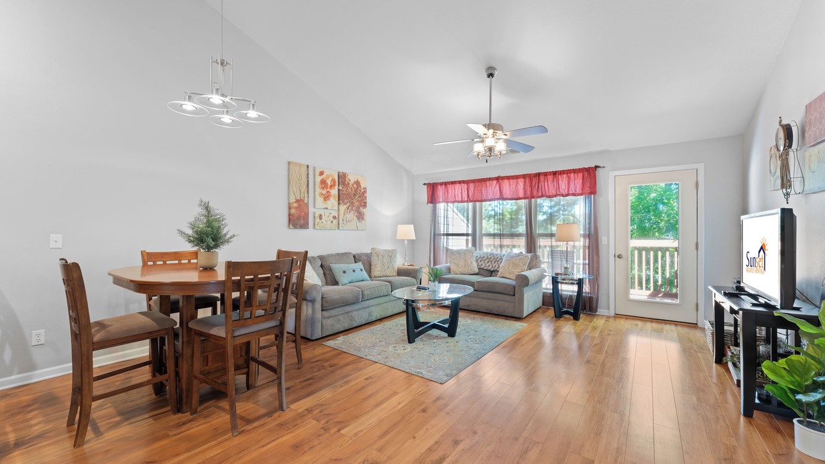 Branson West Condo | Pet Friendly 2 Bedroom, 2.5 Bath condo near SDC in Stonebridge Resort!