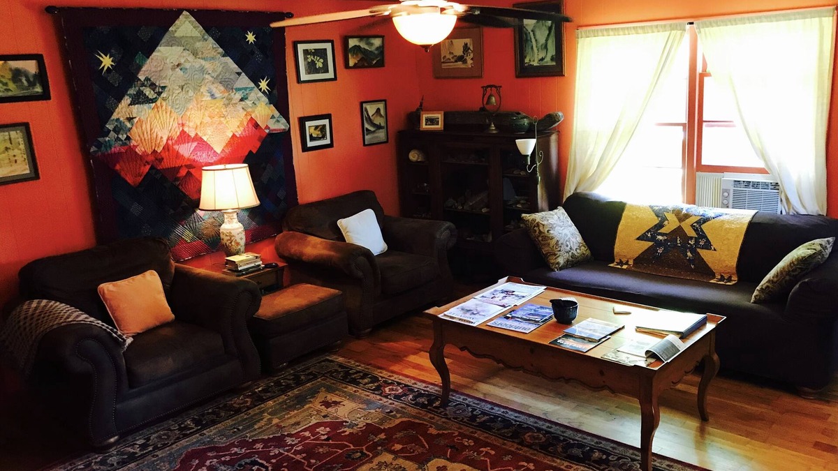 Rutherfordton House | Pet Friendly 2 Bedroom Close to Lake Lure Chimney Rock Tryon Equestrian 28139