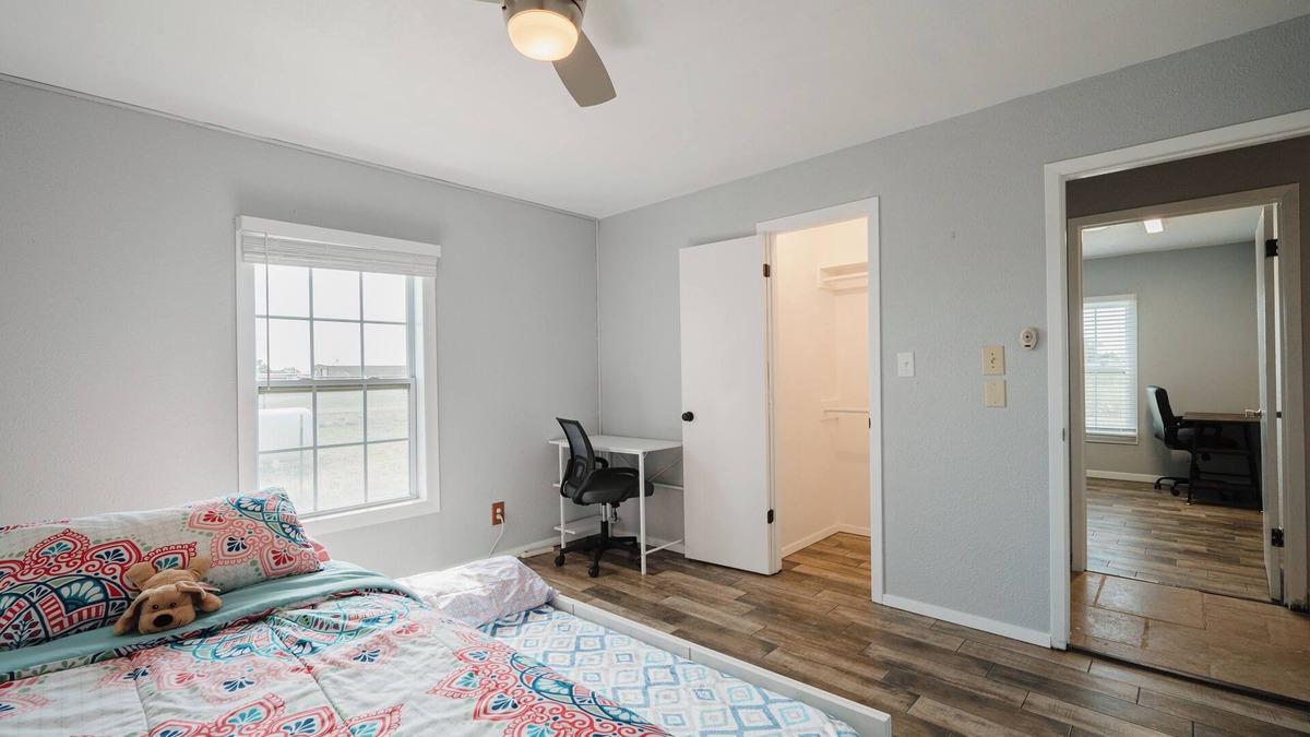 Midland House | Pet-Friendly 3BR Furnished Home w/Large Yard
