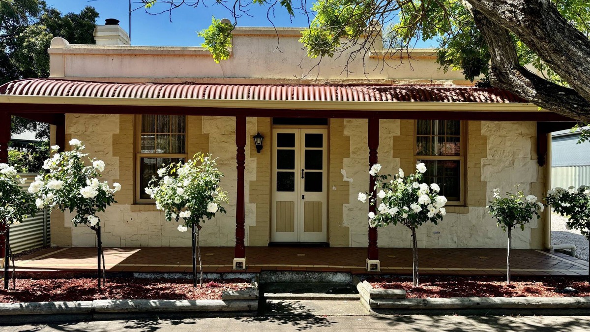 Greenock Cottage | Pet friendly accommodation in the Barossa