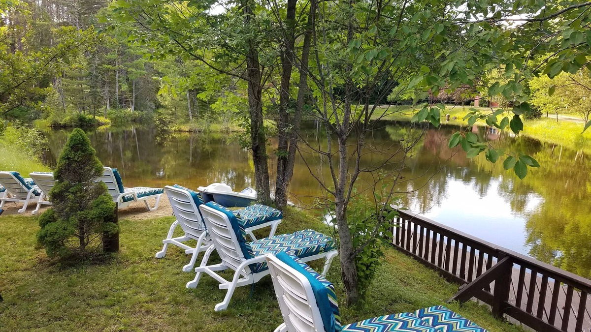 North Creek House | PET-FRIENDLY - Adirondack Retreat w/Private Sandy Beach Close To Season Events