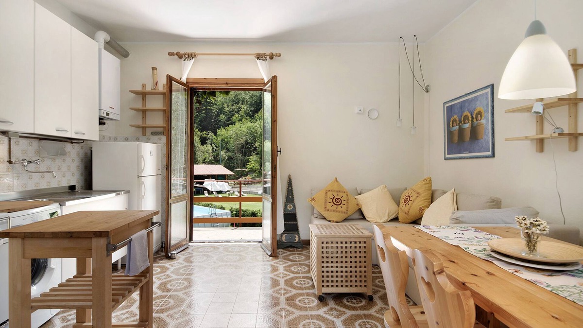 Borzonasca Apartment | Pet-Friendly Apartment with Mountain View, Shared Pool & Wi-Fi