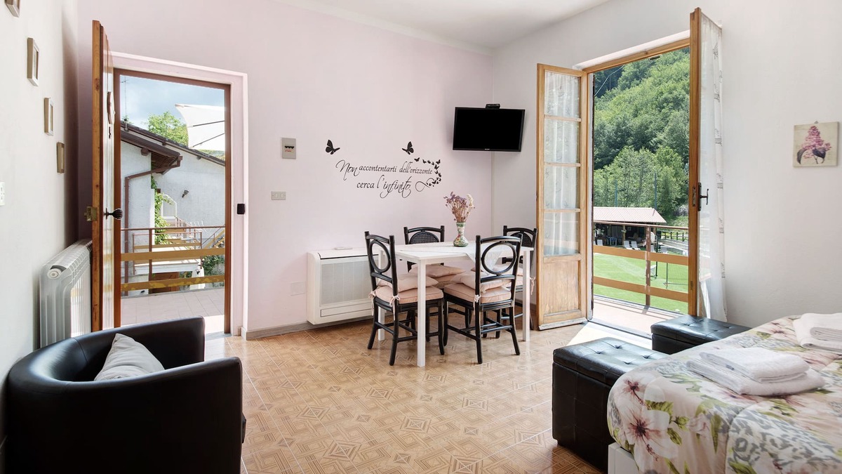 Borzonasca Apartment | Pet-Friendly Apartment with Mountain View, Shared Pool & Wi-Fi