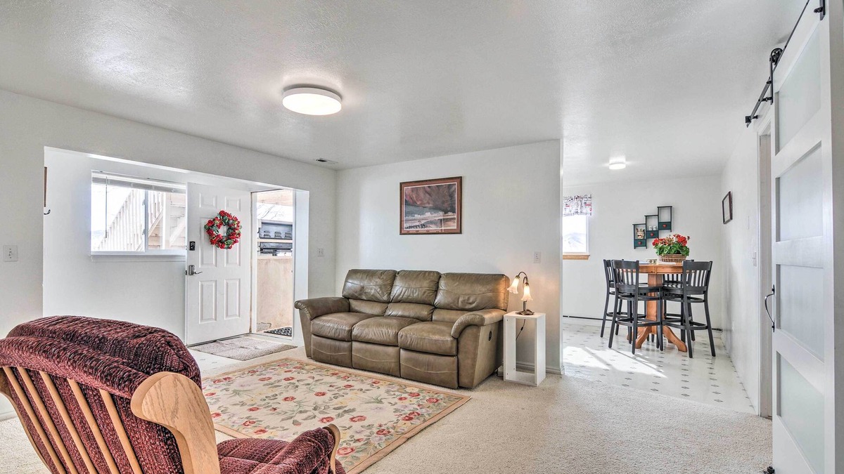 Sevier County House | Pet-Friendly Aurora House w/Mountain Views!