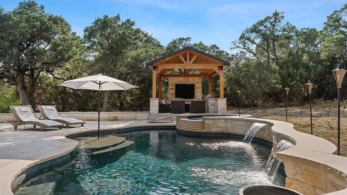 Austin House | Pet-Friendly Austin, TX Retreat - 15 mins from downtown