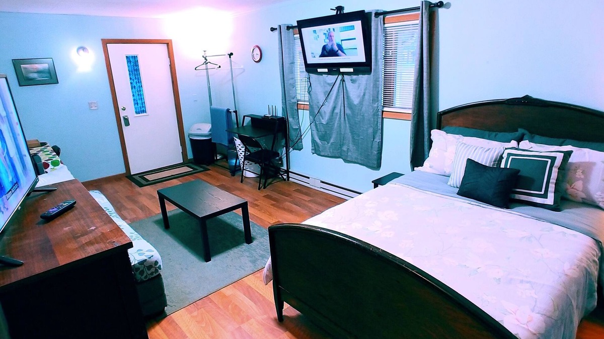 Cornell Apartment | Pet Friendly, Brunet Island Studio, Ice Age Trail, Old Abe Trail, Kayak Docks