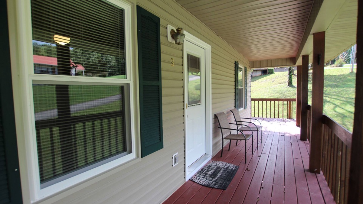 Monticello Condo | Pet Friendly Condo Overlooking Pool And Tennis Court.