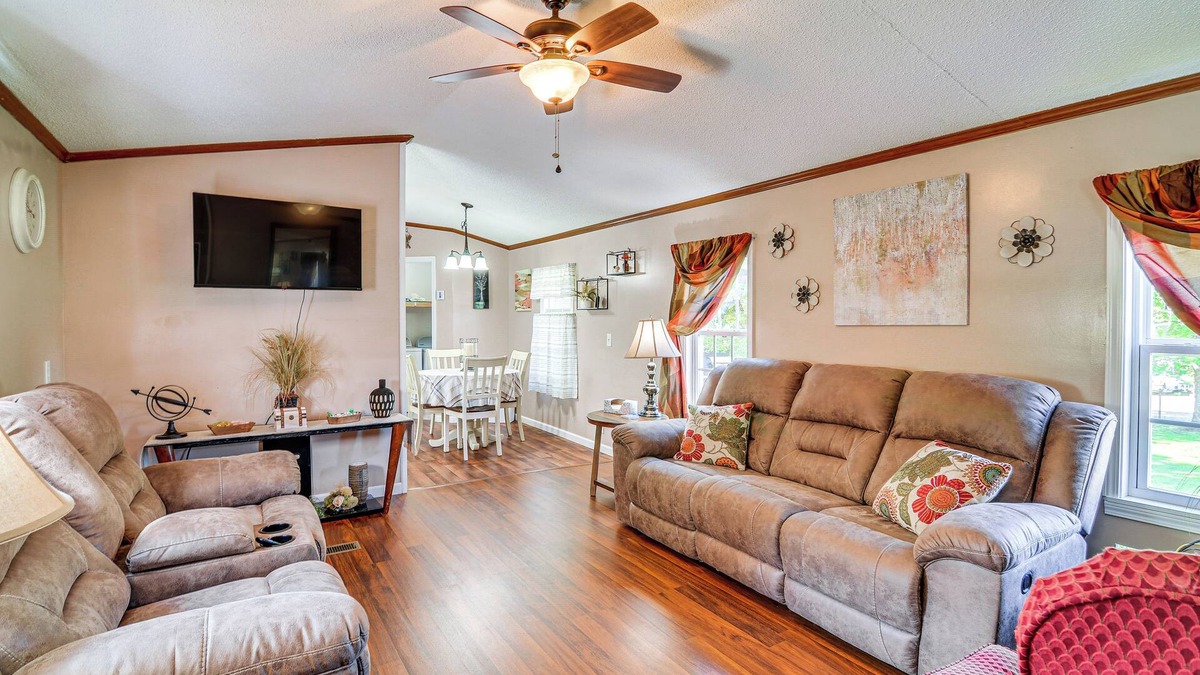 Corbin House | Pet-Friendly Corbin Vacation Rental ~ 4 Mi to Town