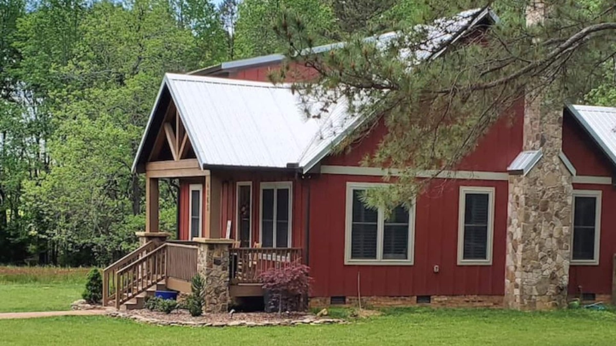 Ether Cottage | Pet Friendly Country Cottage Near NC Zoo