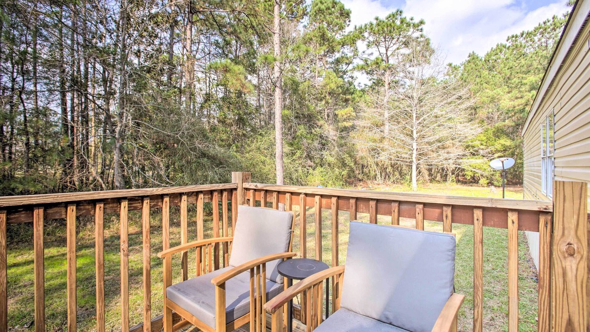 Covington Cottage | Pet-Friendly Covington Home w/Decks + Grill!