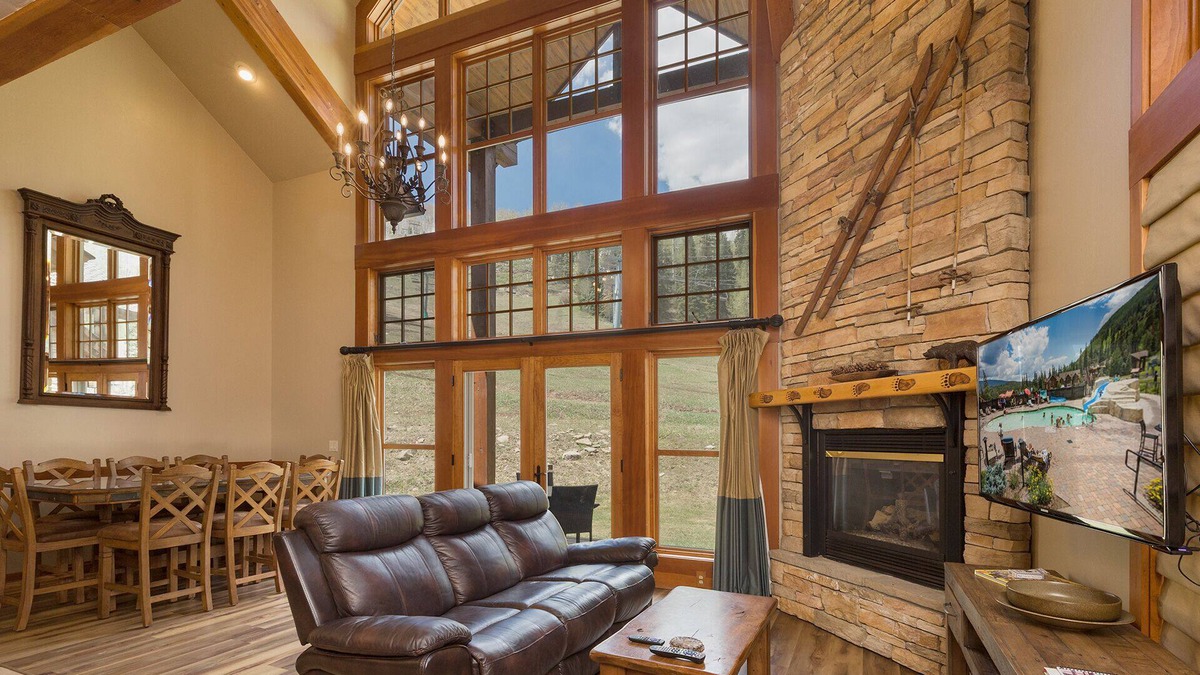 Purgatory House | Pet Friendly Elkpoint Townhome - Ski in/Ski Out - Best Location - Arcade Game