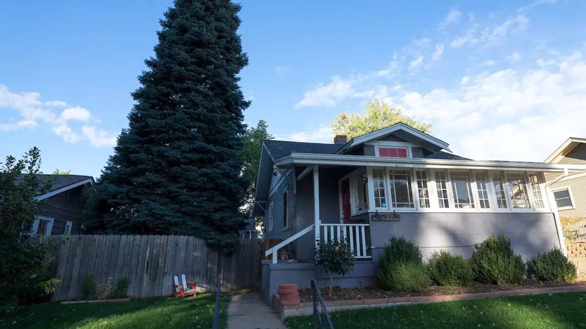 Berkeley House | Pet Friendly, Family Friendly near Tennyson Art District