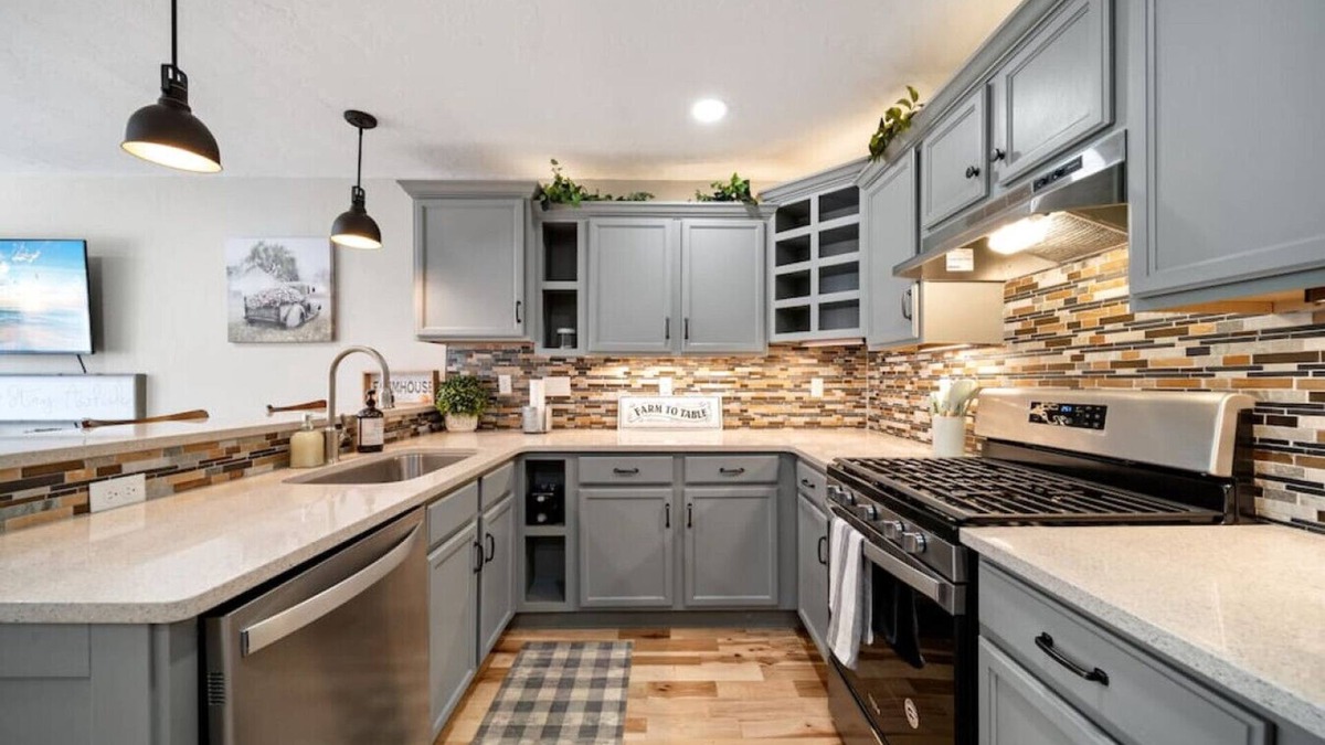 Whitewater Apartment | Pet-Friendly Farmhouse 2 Bedroom Near UWW Campus, Starin Park, & Kettle Moraine!