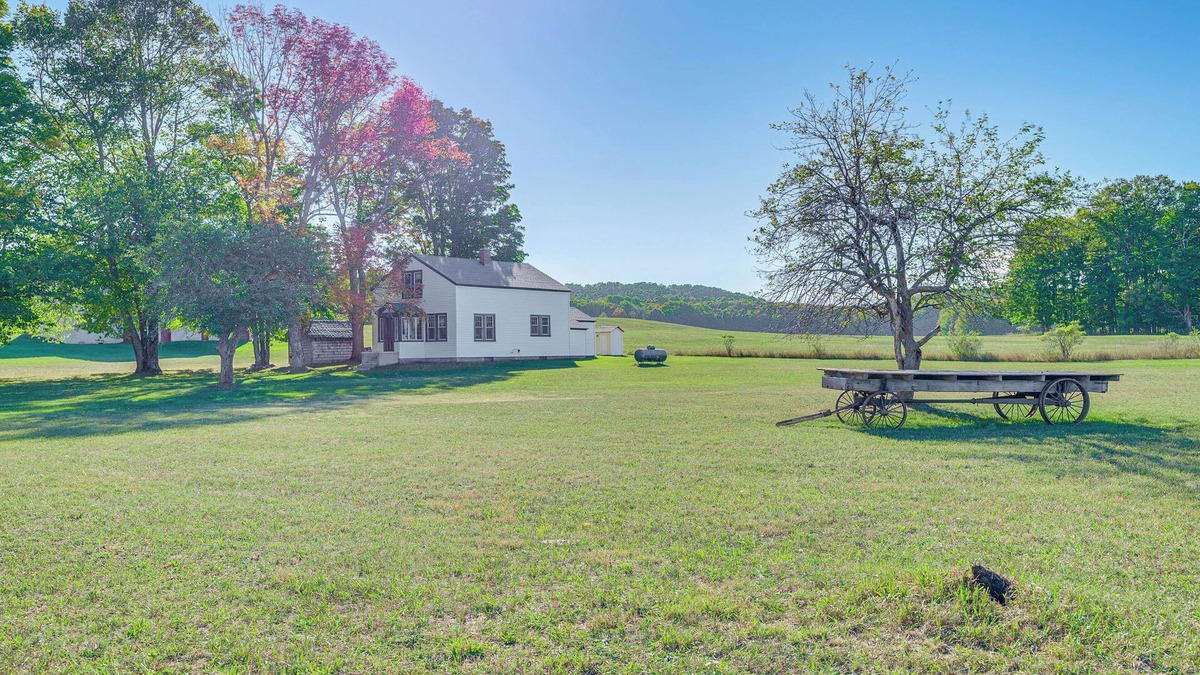 Pellston House | Pet-Friendly Farmhouse Near Lakes in Pellston