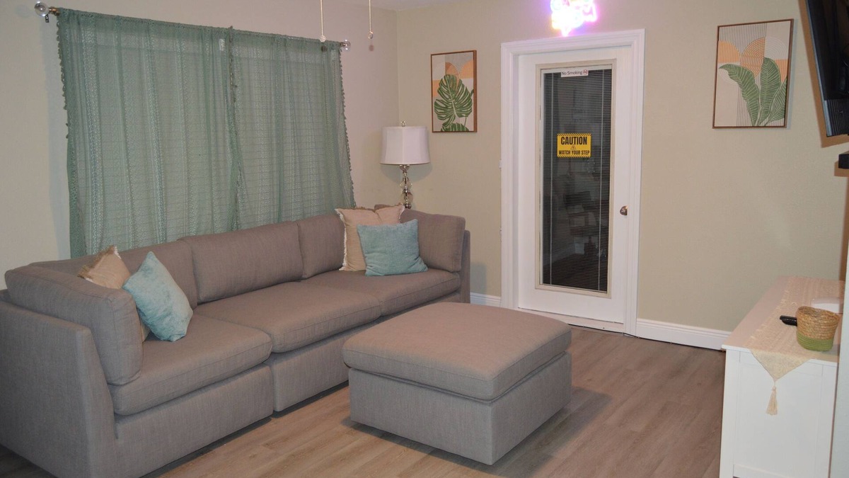 Citrus Springs House | Pet Friendly Fully Renovated Cozy Springs Retreat
