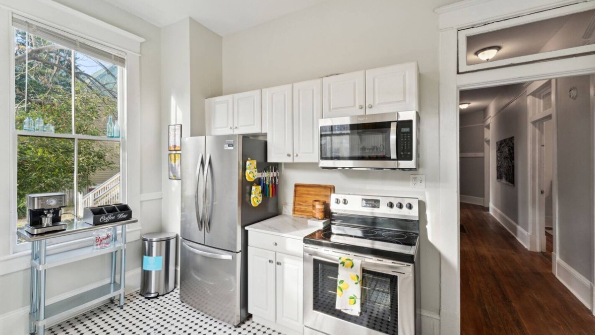 Metropolitan Condo | Pet Friendly, Heart of Starland District Charmer w/ Parking by Lucky Savannah