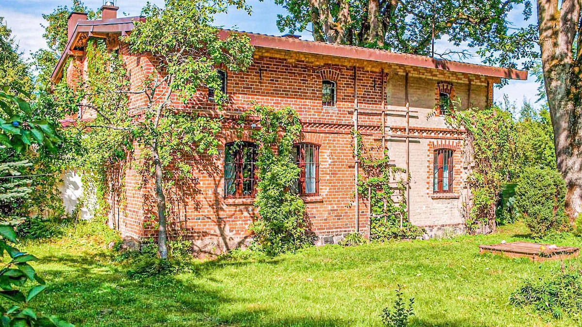 Sarbsk House | Pet friendly home in Sasino with sauna