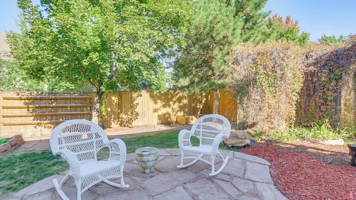 Centennial House | Pet-Friendly Home w/Fenced Yard in Centennial!