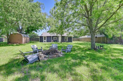 Aubrey House | Pet-Friendly Home with 1-Acre Yard in Aubrey