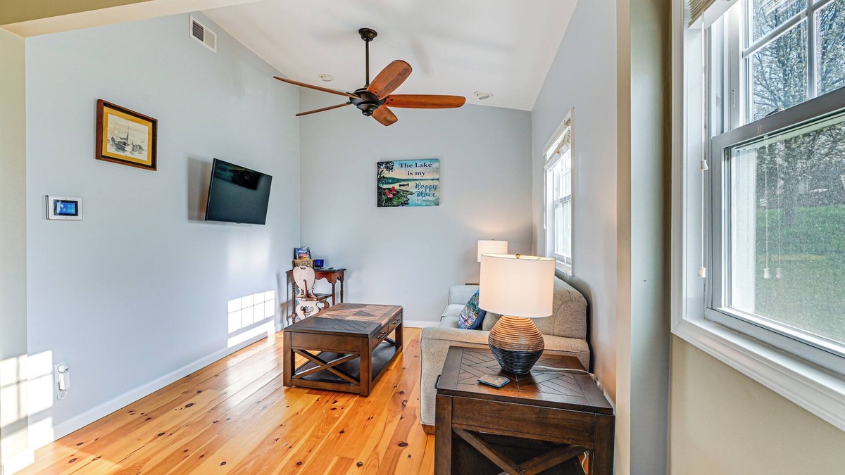 Honeoye Cottage | Pet-friendly Honeoye Cottage Rental: Walk to Lake!