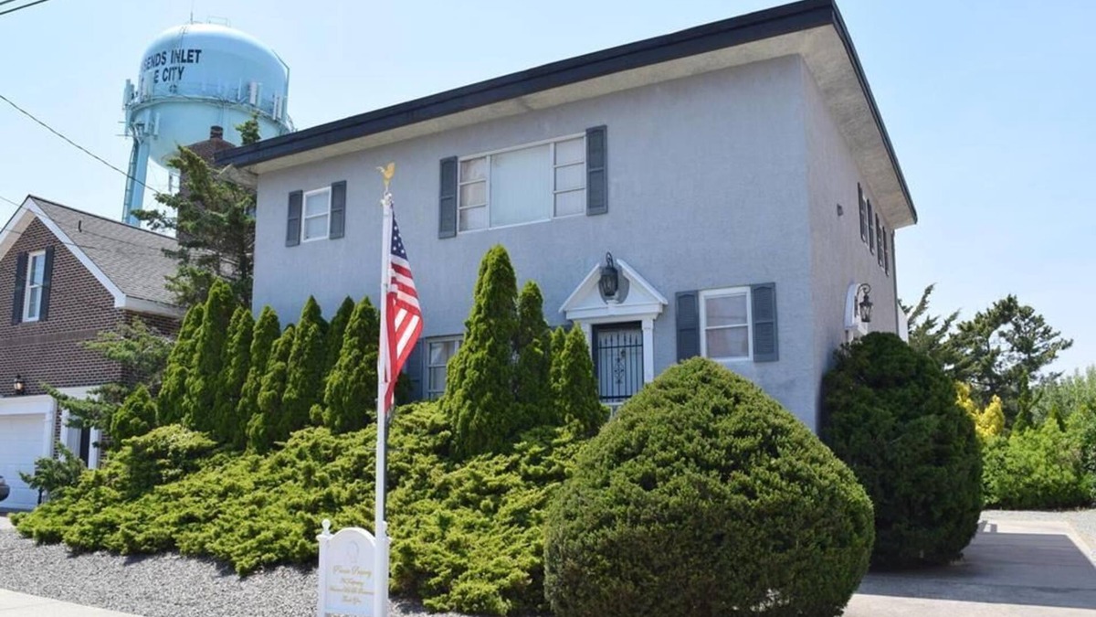 Townsend's Inlet House | Pet Friendly in Sea Isle- Great location!