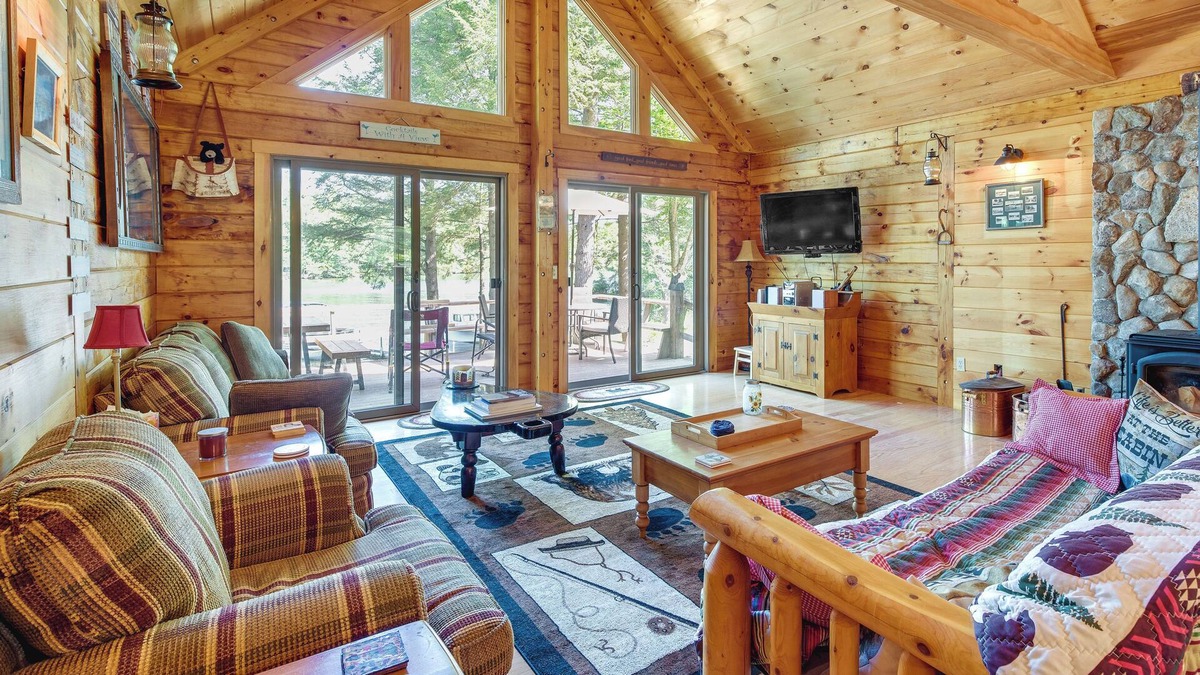Meredith Cabin | Pet-Friendly Island Retreat - Boat Access Only!