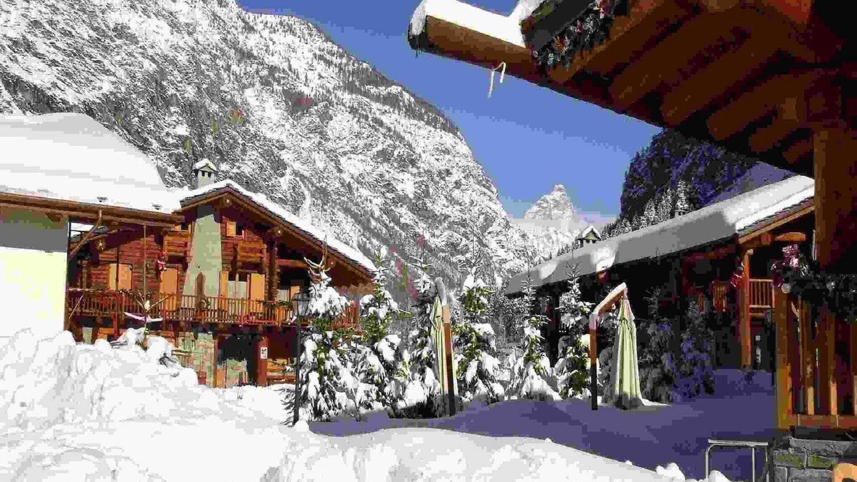 Antey-Saint-Andre Apartment | Pet-Friendly Mountain Escape
