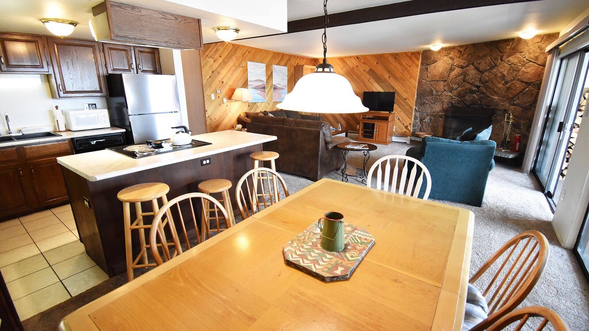 Dillon Condo | Pet Friendly-Lakefront, Amazing Views. Available for 30 Days or More Only