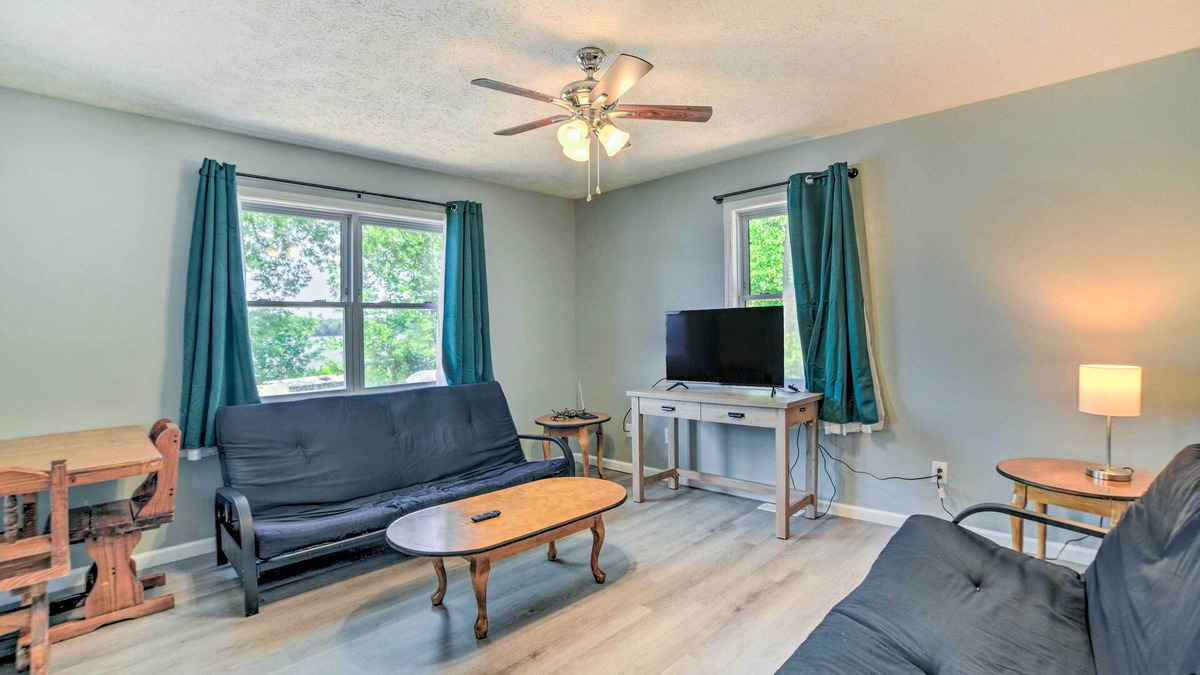 Cadiz Cabin | Pet-Friendly Lakefront Cabin w/ Boat Rentals!