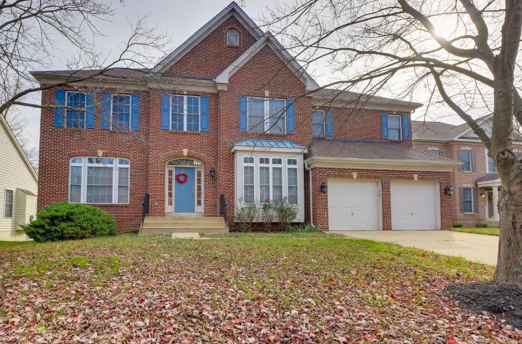 Seabrook House | Pet-Friendly Lanham Getaway with Community Pool!