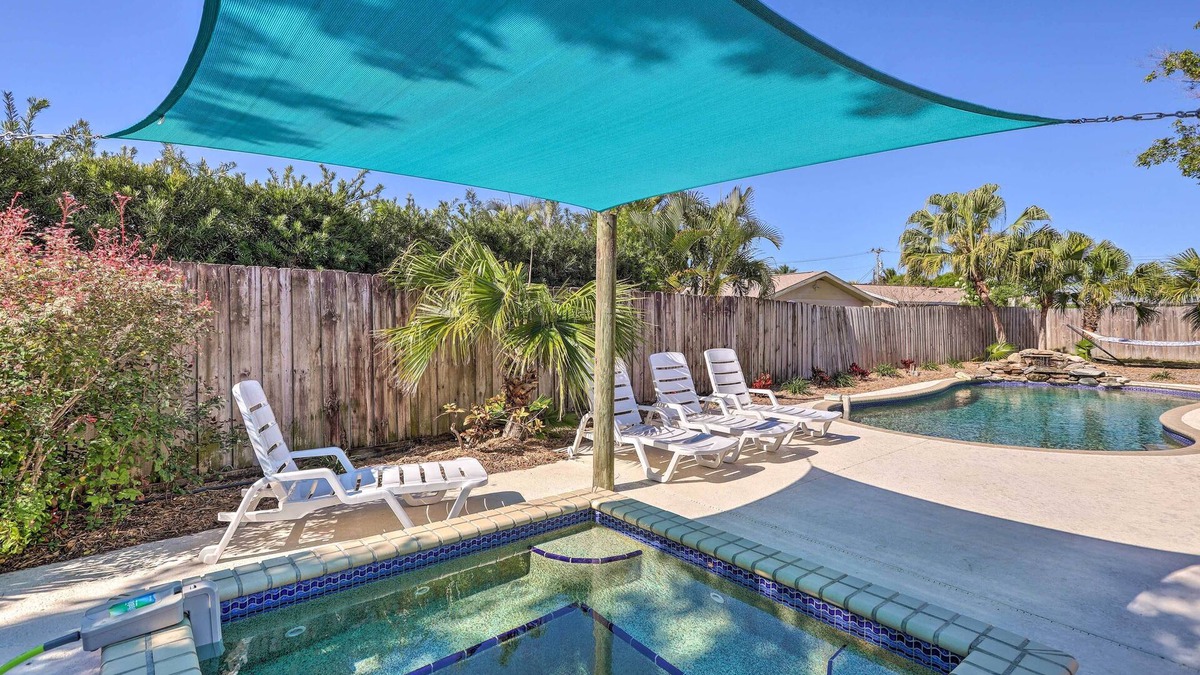 Merritt Island Cottage | Pet-friendly Merritt Island Home w/Heated Pool