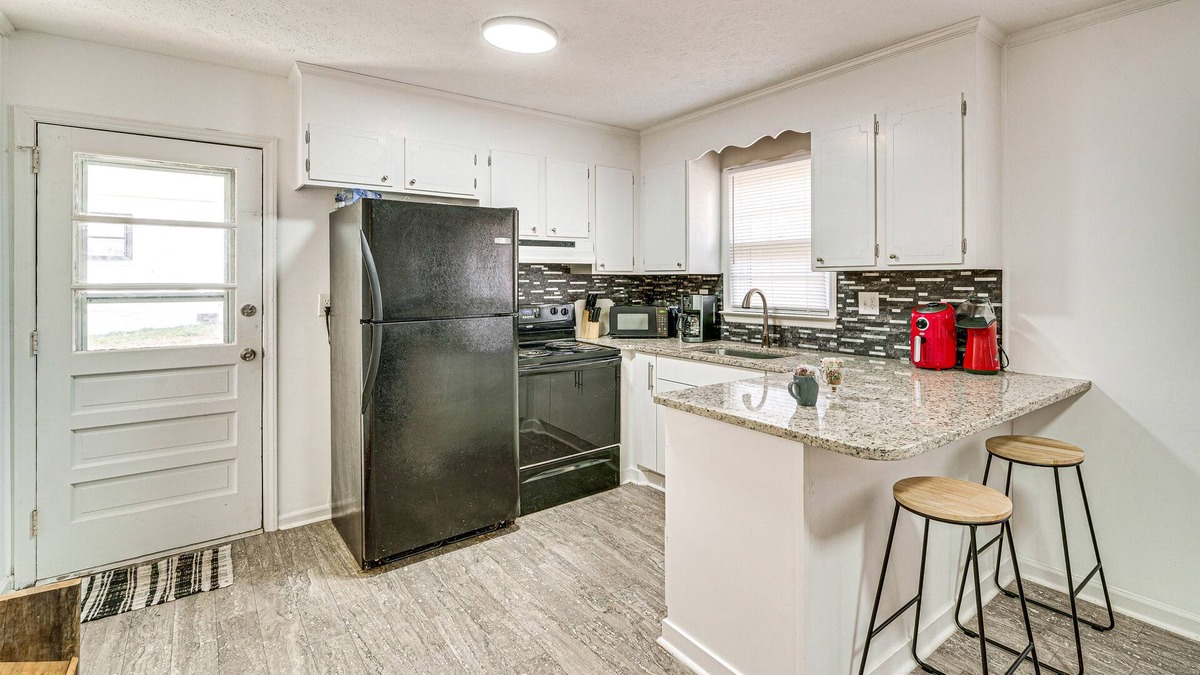 Morganton House | Pet-Friendly Morganton Home w/Large Backyard!