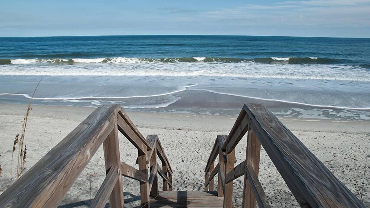 Fernandina Beach Apartment | Pet Friendly, Oceanfront Downstairs Unit of Private Home, Pet Friendly