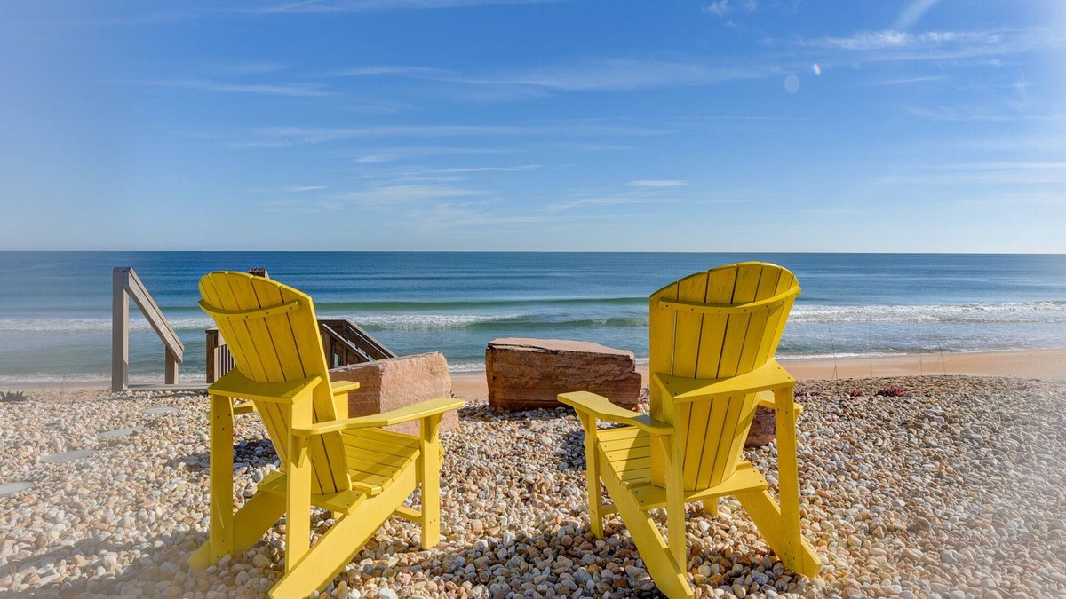 Painters Hill House | Pet-friendly Oceanfront Home w Cinnamon Beach Views