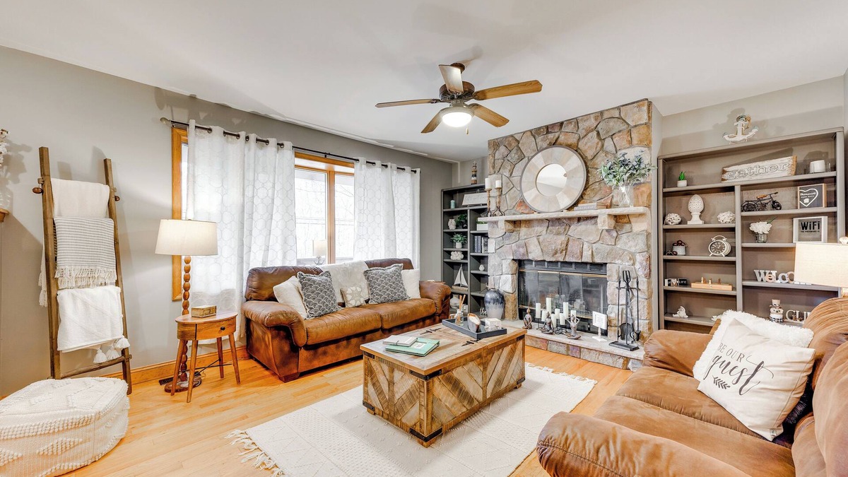 Pocono Lake House | Pet-Friendly Pocono Lake Home w/Private Hot Tub!