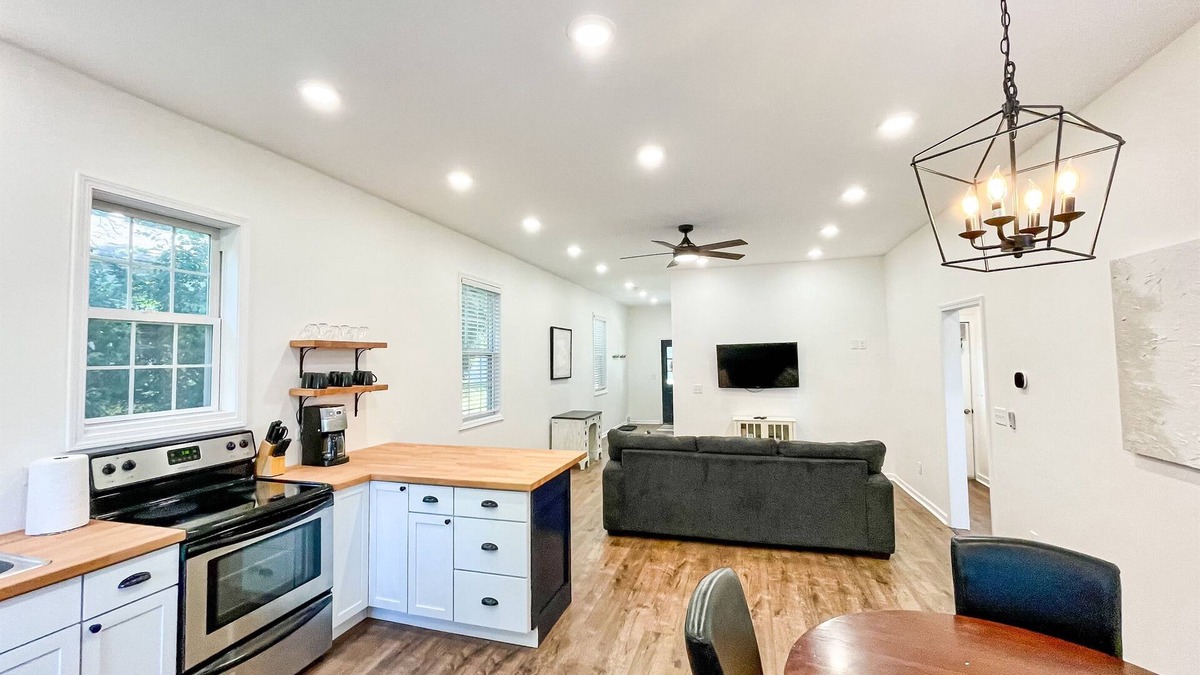 Pacific House | Pet Friendly - Private Home - Fenced Yard