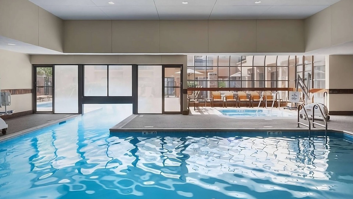 Middletown Hotel | Pet-friendly Property, Two Swimming Pools! Spacious Unit!