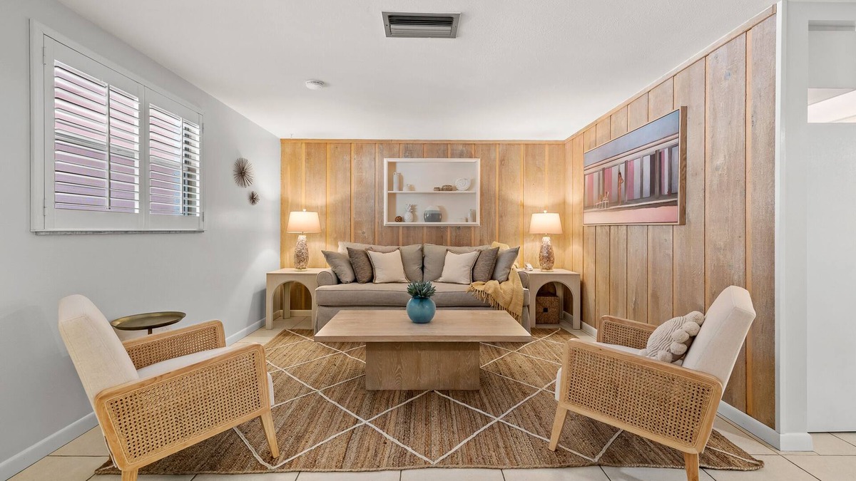 Sarasota House | Pet-Friendly Retreat: Walk to Lido Key Beach & St. Armands - Summer Nights