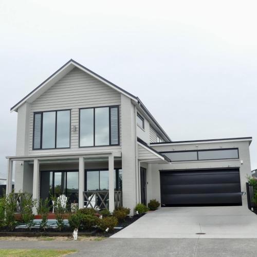Karaka House | Pet Friendly Riverfront Minimalist Karaka Stay Prime Location