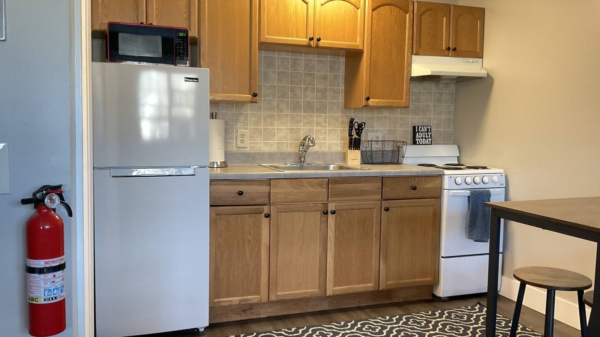 Suncook Apartment | - Pet Friendly - Riverfront - Lakes - Seacoast - Boston -