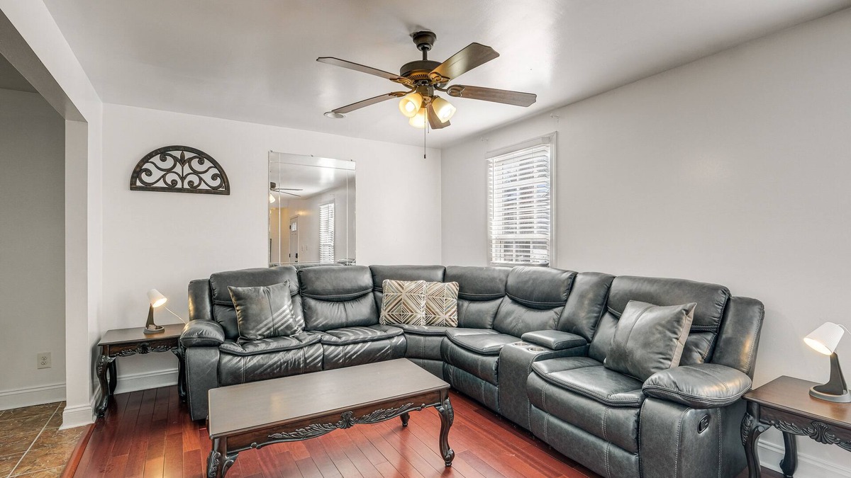 Silver Spring House | Pet-Friendly Silver Spring Home: 2 Mi to Downtown!
