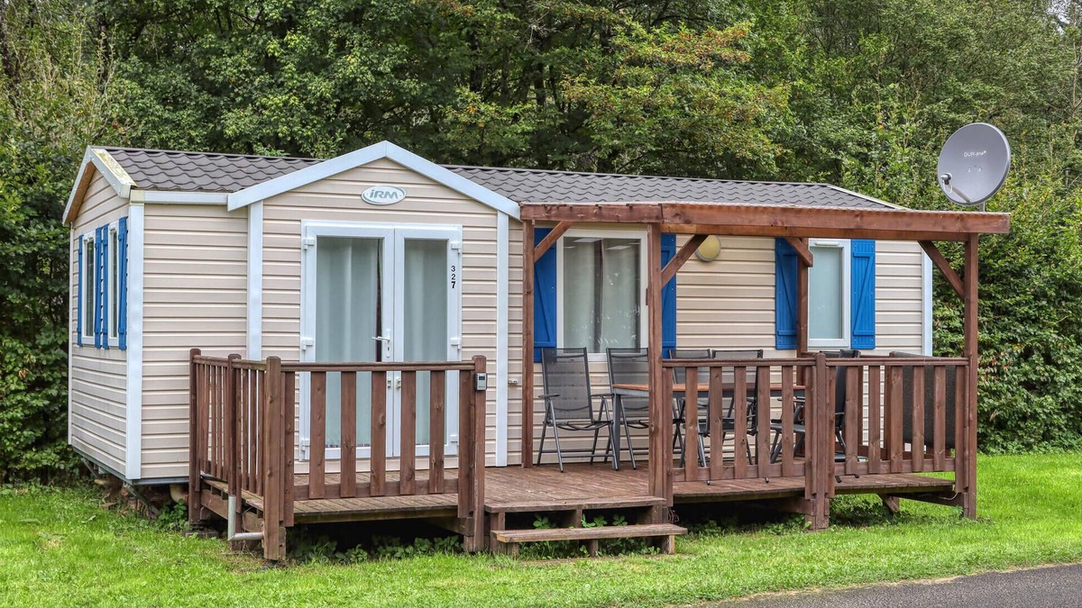 Irrhausen House | Pet friendly (sta)caravan in Irrhausen