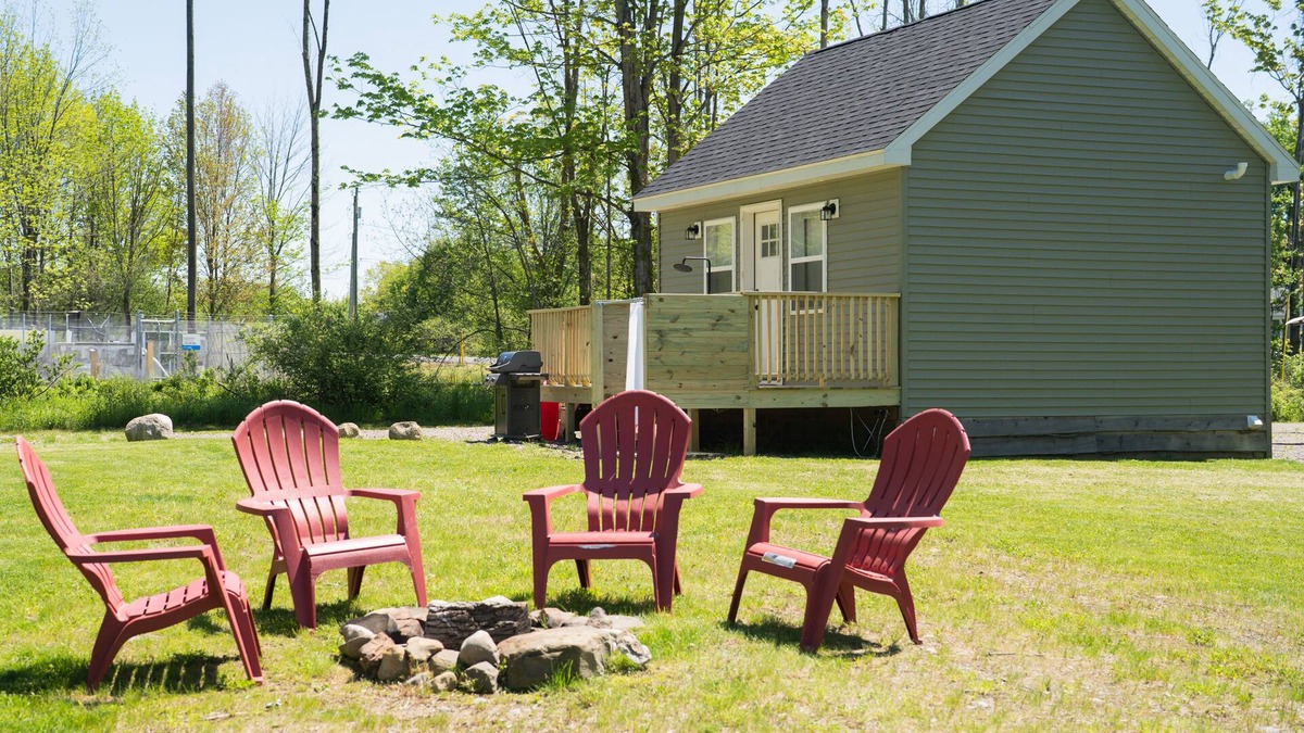 Pulaski Cottage | Pet Friendly Tiny House Near Salmon River!