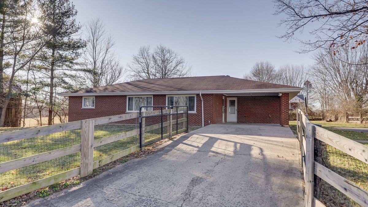 Union House | Pet-Friendly Union Home ~ 19 Mi to Cincinnati!